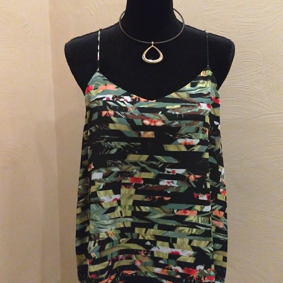 a.n.a multicolor strappy tank - Picture 4 of 7